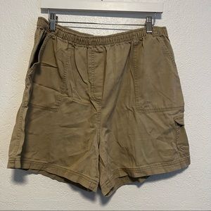 Hiking cargo shorts